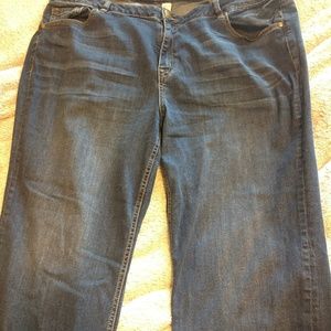 Super Stretch Straight Jean-Medium Wash